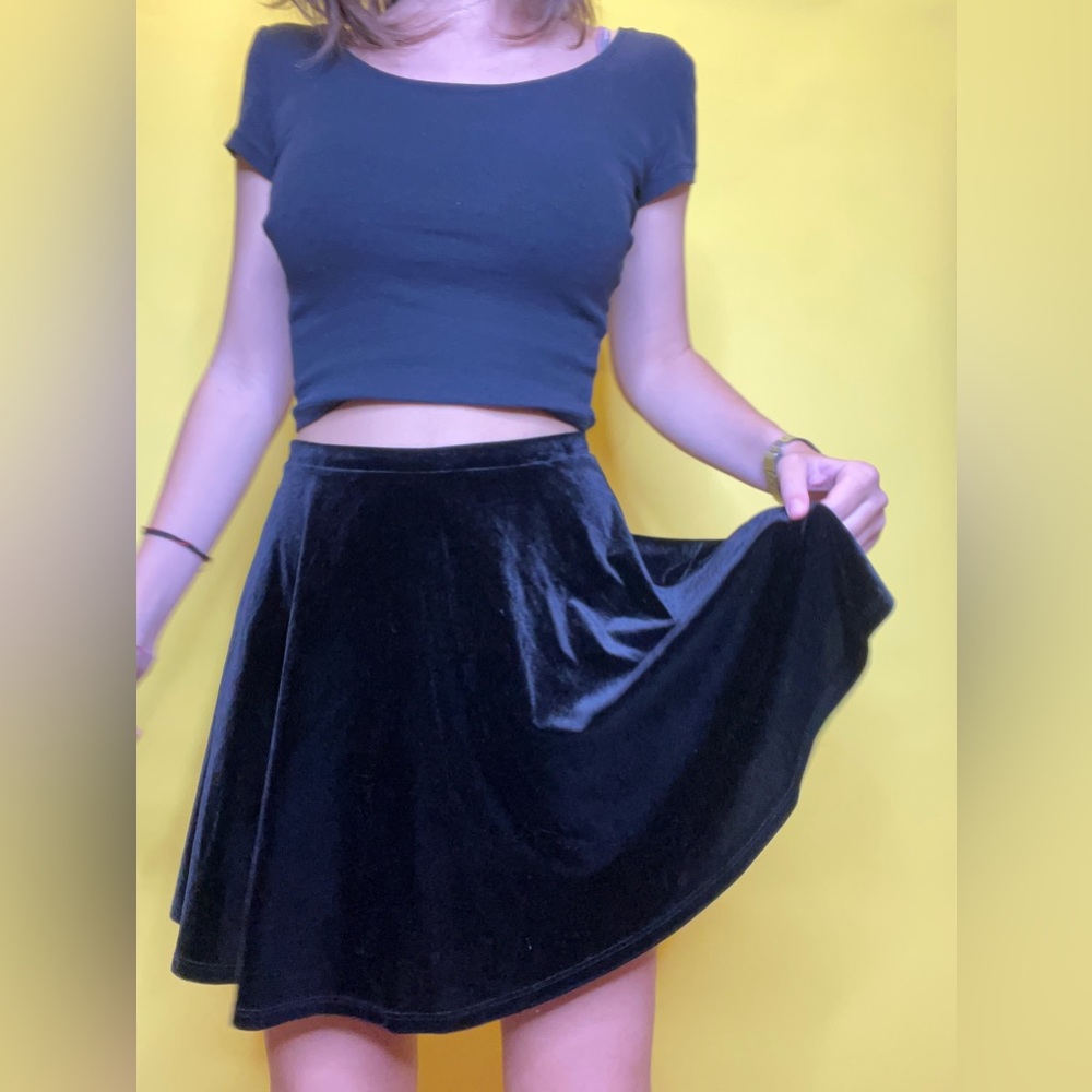 Mini skirt - Picture 4 of 5